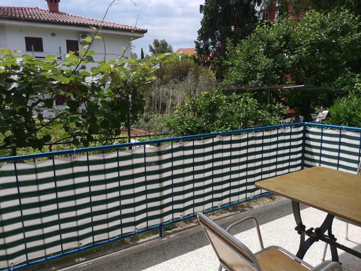 Pri Noni "Istracycle" Apartment Lucija Exterior photo